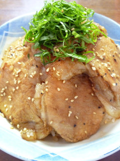 癖になる豚丼p(*^∇゜)-レシピのメイン写真
