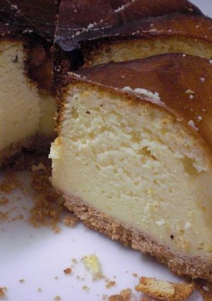 材料4つ*ベイクドチーズケーキ-レシピのメイン写真