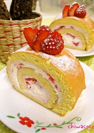 つぶつぶ苺のロールケーキ-レシピのメイン写真