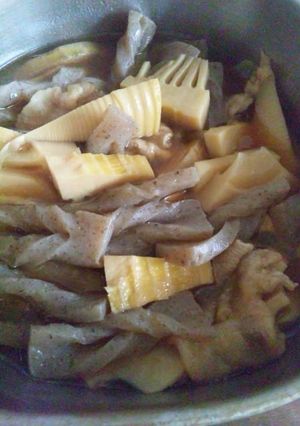 旬のタケノコと豚肉の甘辛煮-レシピのメイン写真