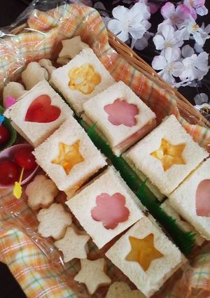 お花見に！桜の型抜きサンドイッチ♪-レシピのメイン写真