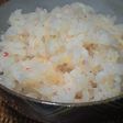 カニ・ホタテ缶で楽ちん贅沢炊き込みご飯