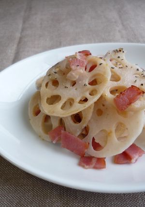 もっちり、しゃき！れんこんの塩炒め♪-レシピのメイン写真