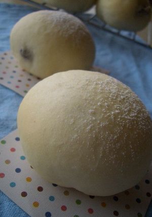 もち♪ふわ白パンレーズン入り-レシピのメイン写真