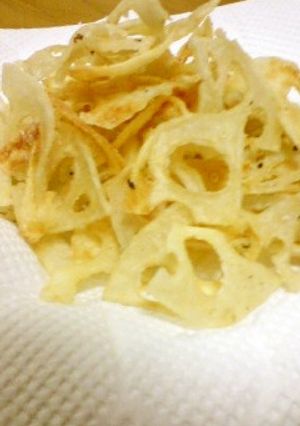 おつまみにおやつに♪れんこんチップス-レシピのメイン写真