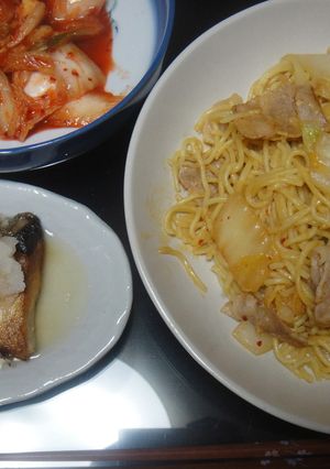 ＊うちのおすすめ旨塩キムチ焼きそば＊簡単-レシピのメイン写真