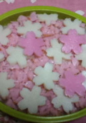 桜満開！！ただただかまぼこサクラ弁当！！-レシピのメイン写真