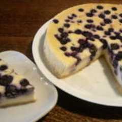 รูปของ ホワイトチョコ♡ブルーベリーチーズケーキ