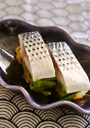 コノシロの酢じめと野菜の押し寿司-レシピのメイン写真