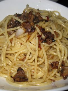 アンチョビとマッシュルームのパスタ-レシピのメイン写真