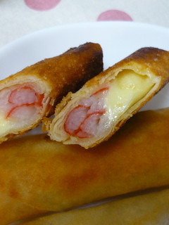 材料3つ☆の簡単チーズin春巻き-レシピのメイン写真