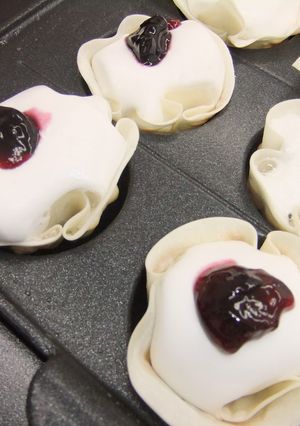 たこ焼きプレートで、マシュマロ餃子♪-レシピのメイン写真