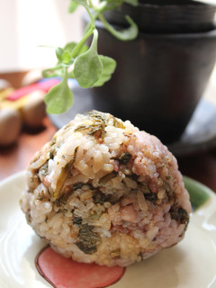 子供が食べるよ☆春菊の混ぜご飯-レシピのメイン写真