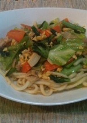 お昼ご飯にいかが？美味しい焼うどん♪-レシピのメイン写真