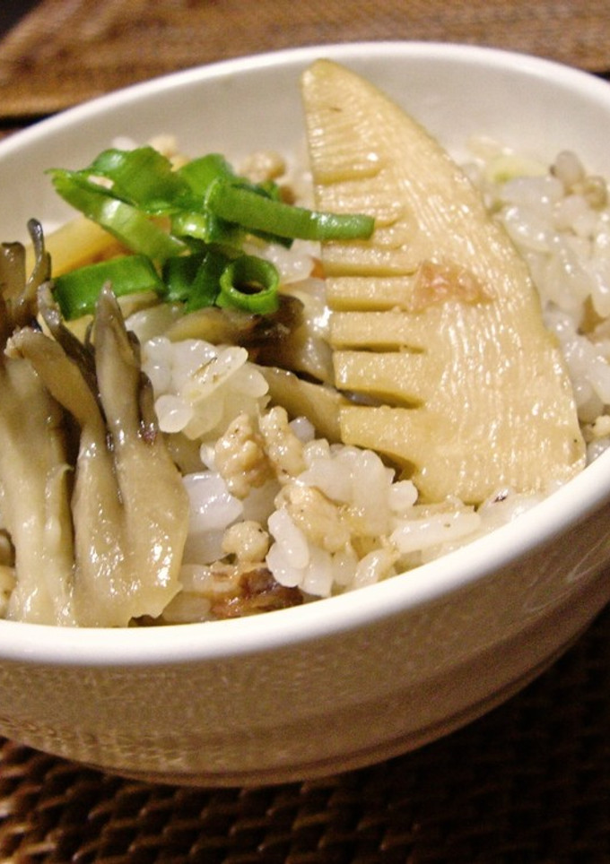 筍と鶏そぼろの混ぜご飯-レシピのメイン写真