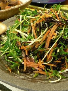 ひじき・人参・水菜のエスニックサラダ-レシピのメイン写真