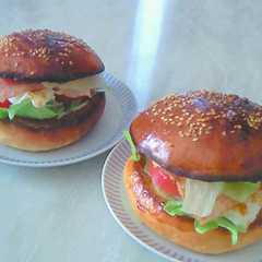 รูปของ ベーコンレタス＆エッグバーガー