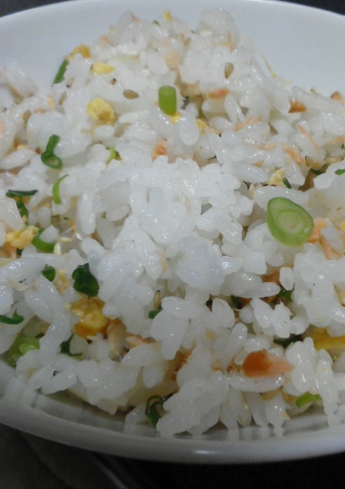 ＊簡単♪我が家の定番♪鮭の混ぜご飯＊-レシピのメイン写真