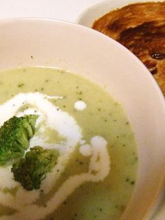 ブロッコリーのなめらかスープ-レシピのメイン写真