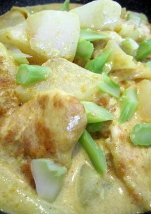 カレー☆鶏肉、白い野菜のクリームカレー-レシピのメイン写真