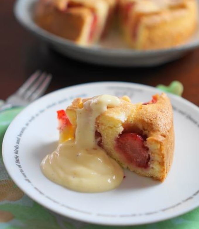 スウェーデン風♬焼きっぱなしの苺ケーキ-レシピのメイン写真
