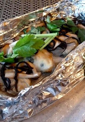 簡単☆メチャうま☆牡蠣の塩昆布ホイル焼き-レシピのメイン写真