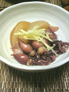 ほたるいかと新玉葱の煮物-レシピのメイン写真
