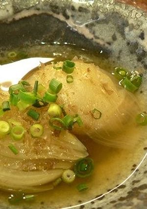 新玉ねぎを和風だしでコトコト炊いたん-レシピのメイン写真