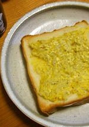 カレーマヨdeしらすトースト-レシピのメイン写真