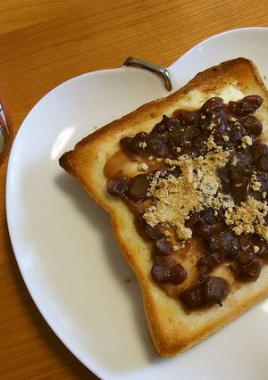 クリームチーズとあずきのトースト✿-レシピのメイン写真