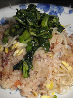 鶏肉と豆もやしの韓国風炊き込みご飯-レシピのメイン写真