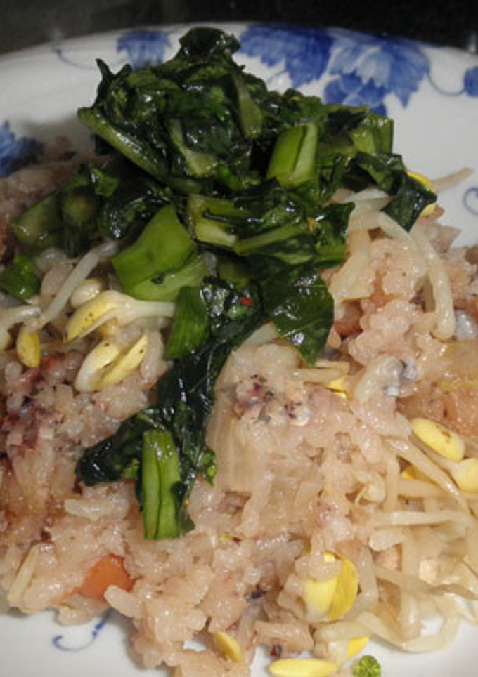 鶏肉と豆もやしの韓国風炊き込みご飯-レシピのメイン写真