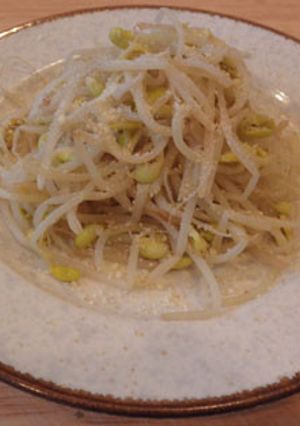 ペペロンチーノ風の豆もやし炒め-レシピのメイン写真