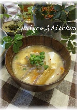 残ったかす汁で♪豆腐チゲ風ピリ辛かす汁☆-レシピのメイン写真