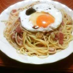 รูปของ 簡単美味しい☆目玉焼きのせペペロンチーノ