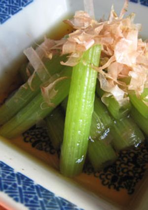 下処理続・お色綺麗に美しく【蕗・煮浸し】-レシピのメイン写真