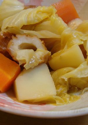ラカントSで簡単ちくわとキャベツの煮物♪-レシピのメイン写真