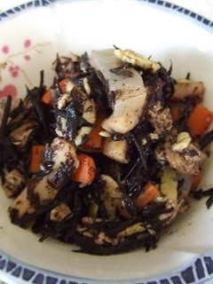 打ち豆入りひじき煮-レシピのメイン写真