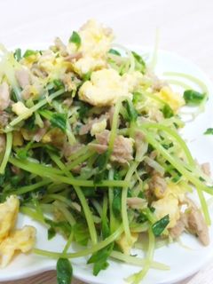 豆苗とツナと卵の炒めもの-レシピのメイン写真
