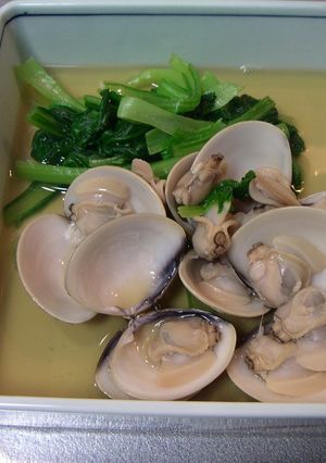 ハマグリと小松菜の簡単煮-レシピのメイン写真