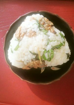 あさりの佃煮と大葉のおにぎり♪お弁当に-レシピのメイン写真