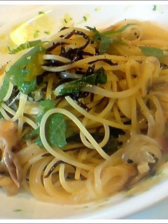 塩昆布と青紫蘇のバター醤油スパゲティ-レシピのメイン写真