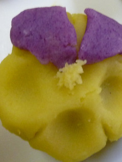 パンジーの練りきり-レシピのメイン写真