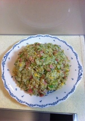 野菜たっぷり♡ブロッコリーとレタス炒飯☆-レシピのメイン写真