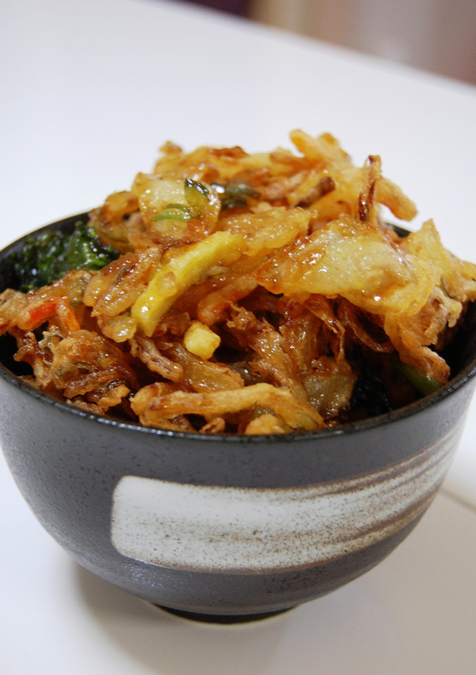 ✿新玉ねぎと菜の花のお化けかき揚丼✿-レシピのメイン写真
