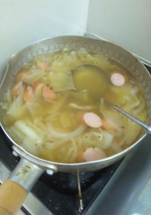 我が家のコンソメスープ-レシピのメイン写真