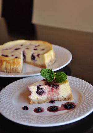 ＮＹチーズケーキ❤ブラックチェリーin-レシピのメイン写真