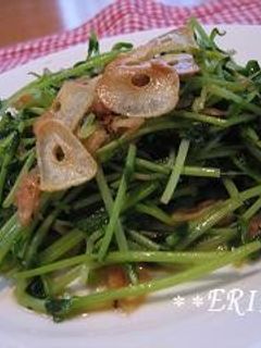 簡単!豆苗と桜エビの炒め物♪♪-レシピのメイン写真