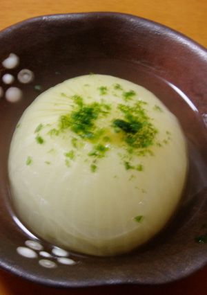 ヘルシー！新たまねぎの丸ごとスープ煮-レシピのメイン写真