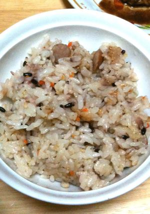 ＊簡単＊生姜とコンソメの洋風炊き込みご飯-レシピのメイン写真